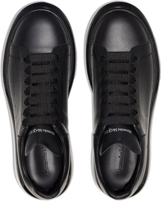 Alexander McQueen Oversized sneakers Black