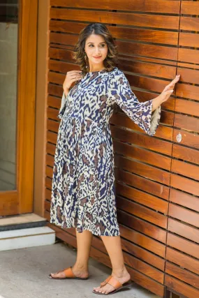 Bell Sleeves Print Lycra Maternity Dress