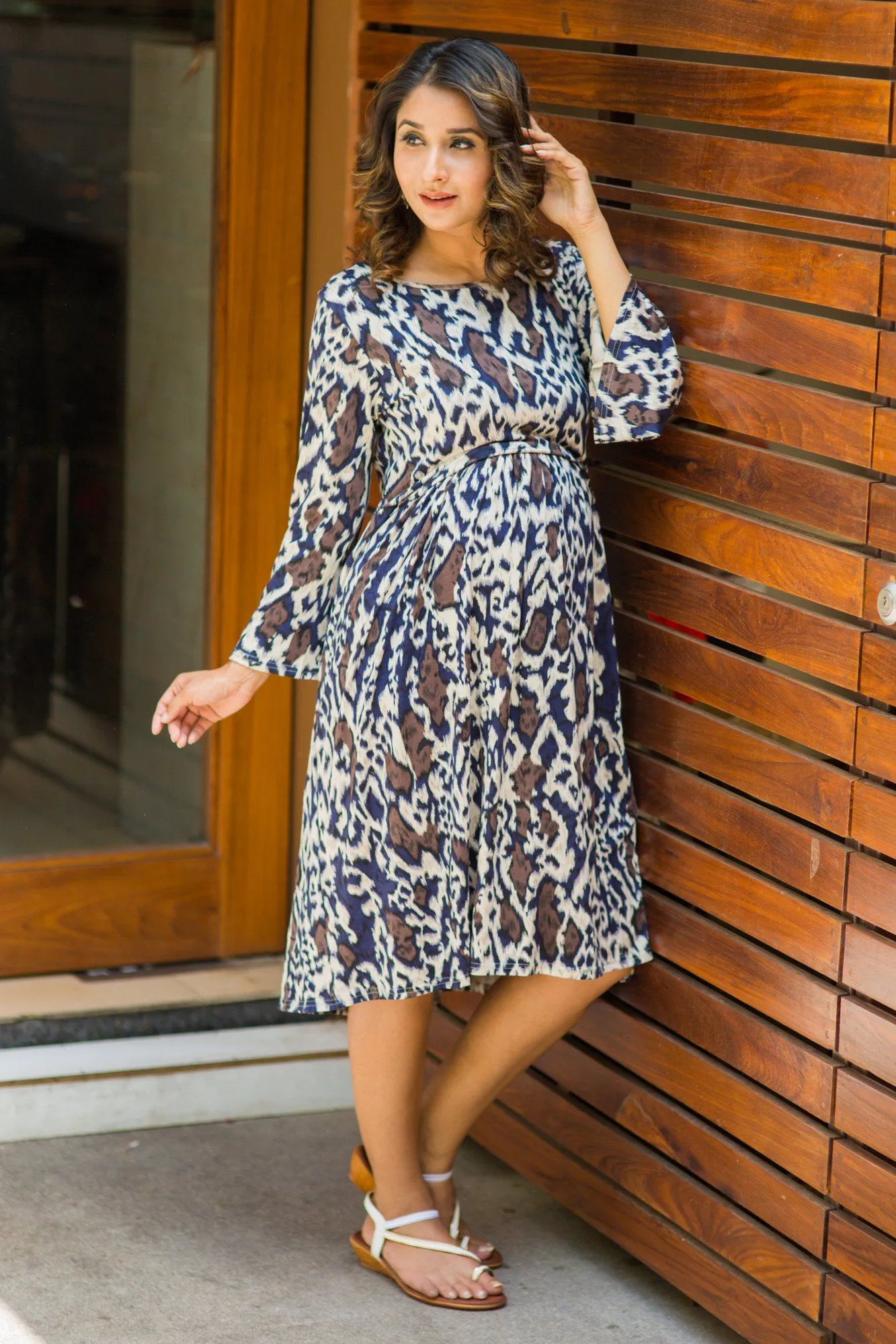 Bell Sleeves Print Lycra Maternity Dress