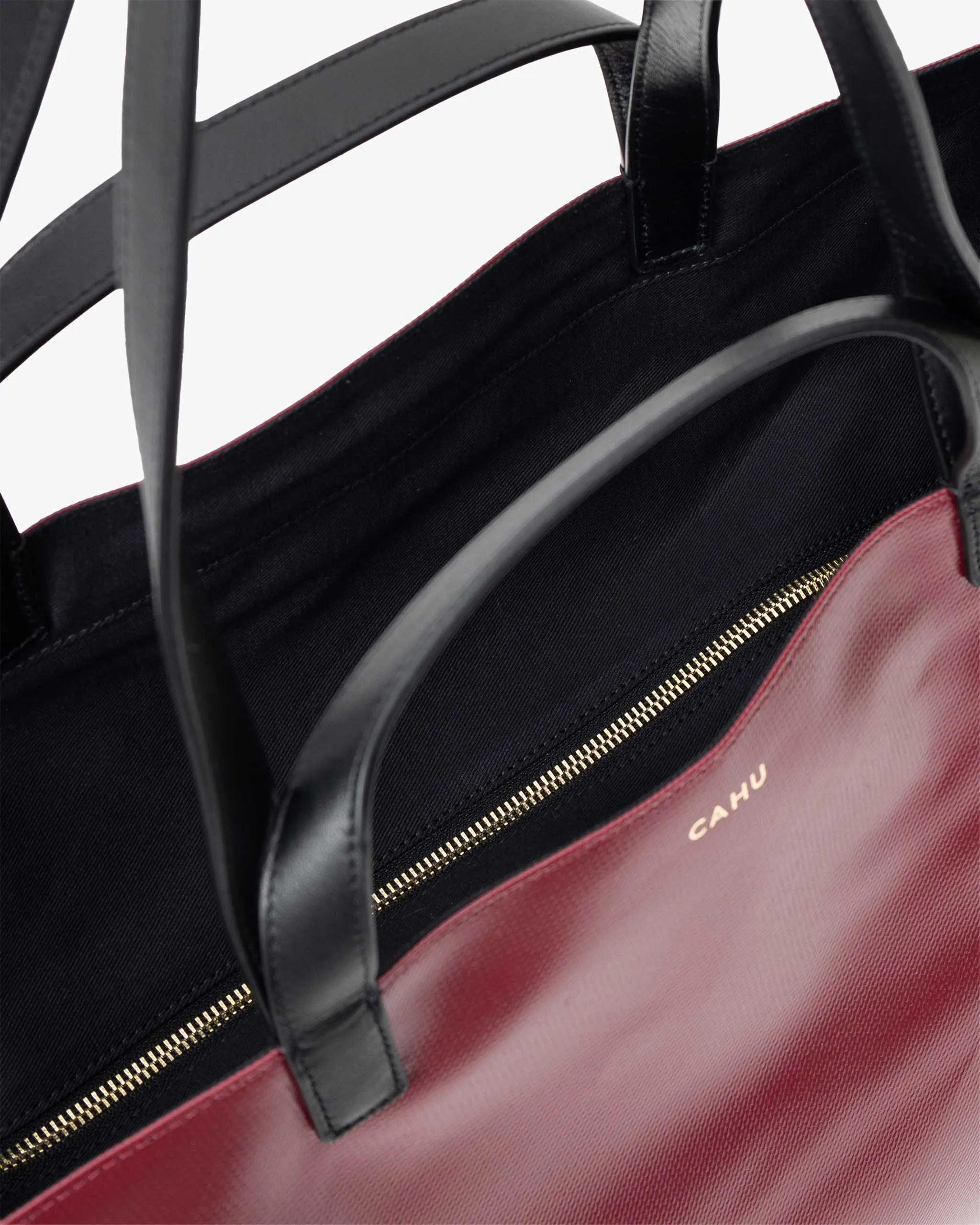 CAHU 'The Pratique Zipped' Bag