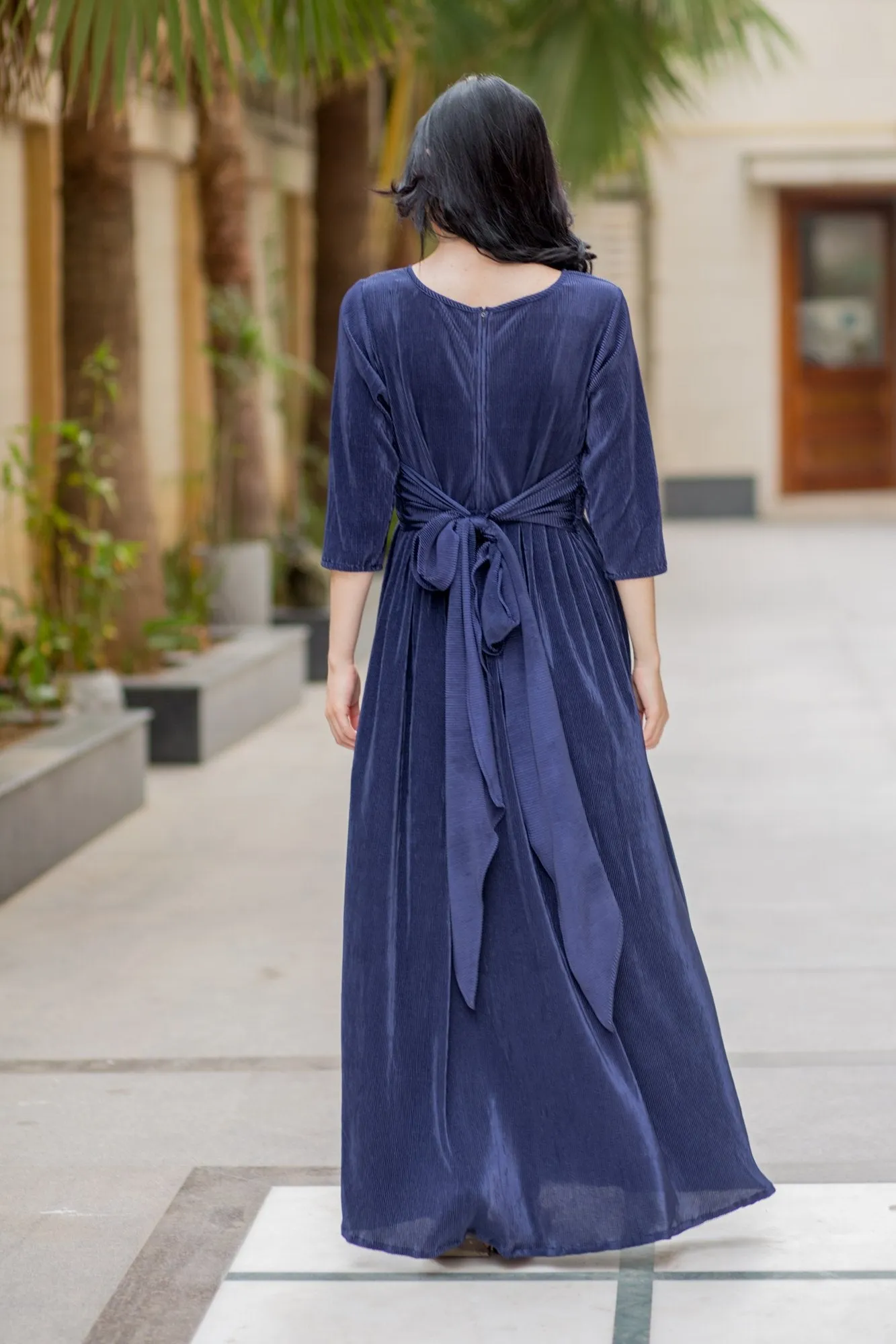 Elegant Blue Pleated Maternity Knot Dress