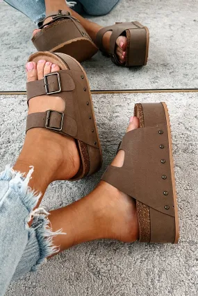 Free Spirited Soul Platform Sandals (Tan Nubuck)