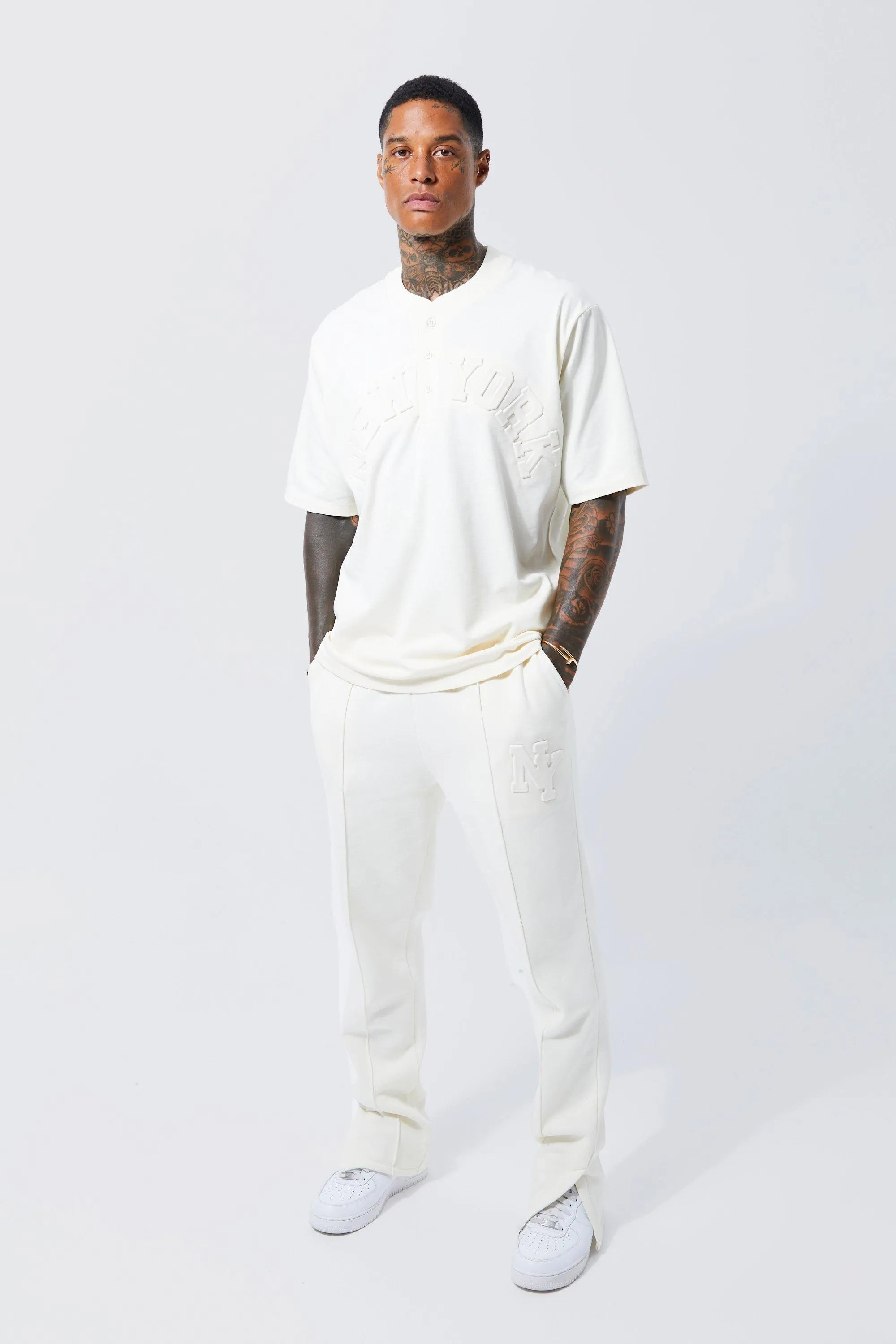 Heavyweight Embossed New York Baseball Tracksuit | boohooMAN UK