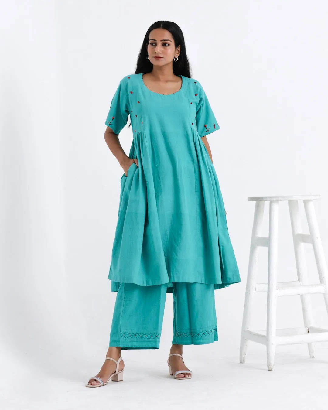 Jheel gathered tunic set