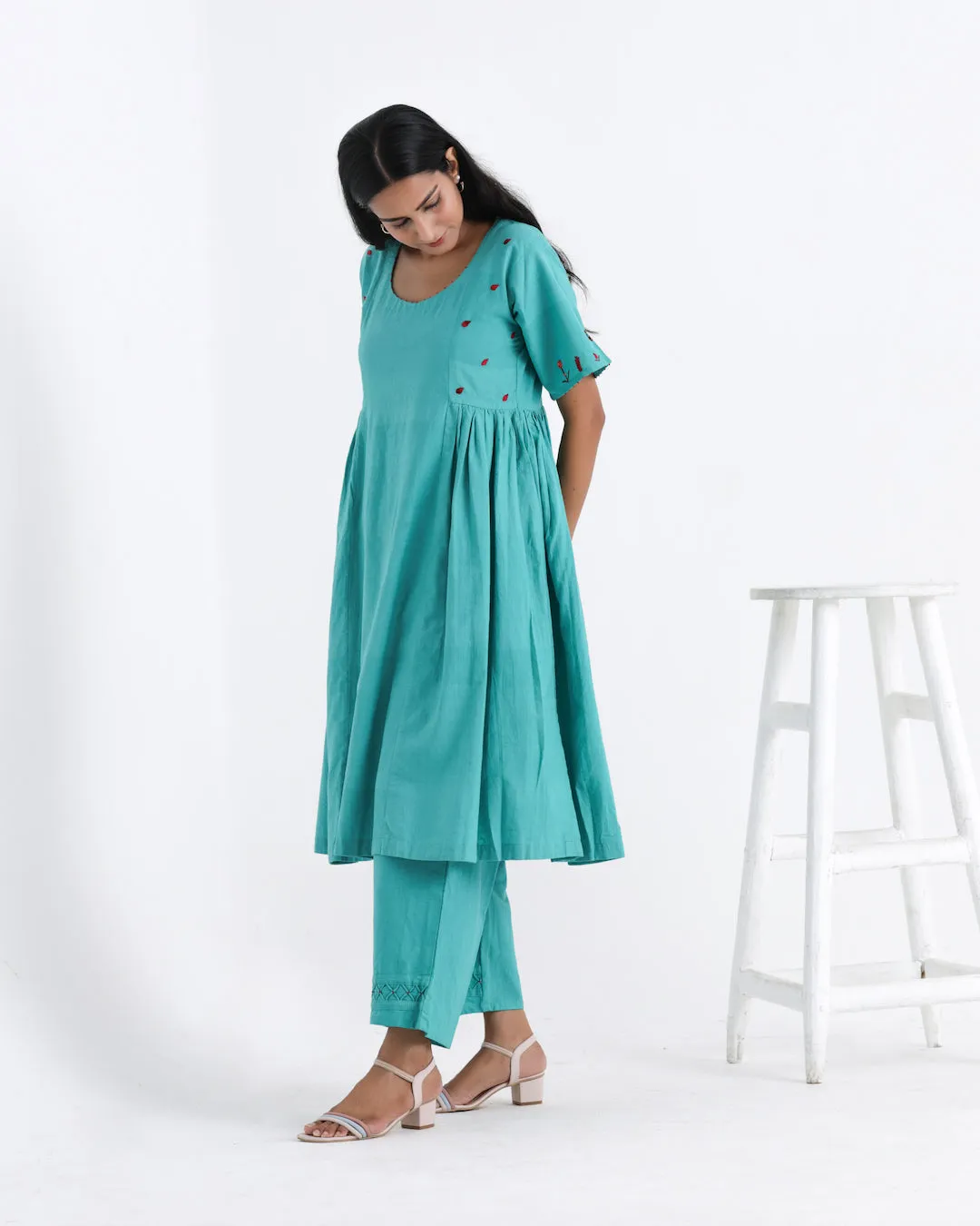 Jheel gathered tunic set