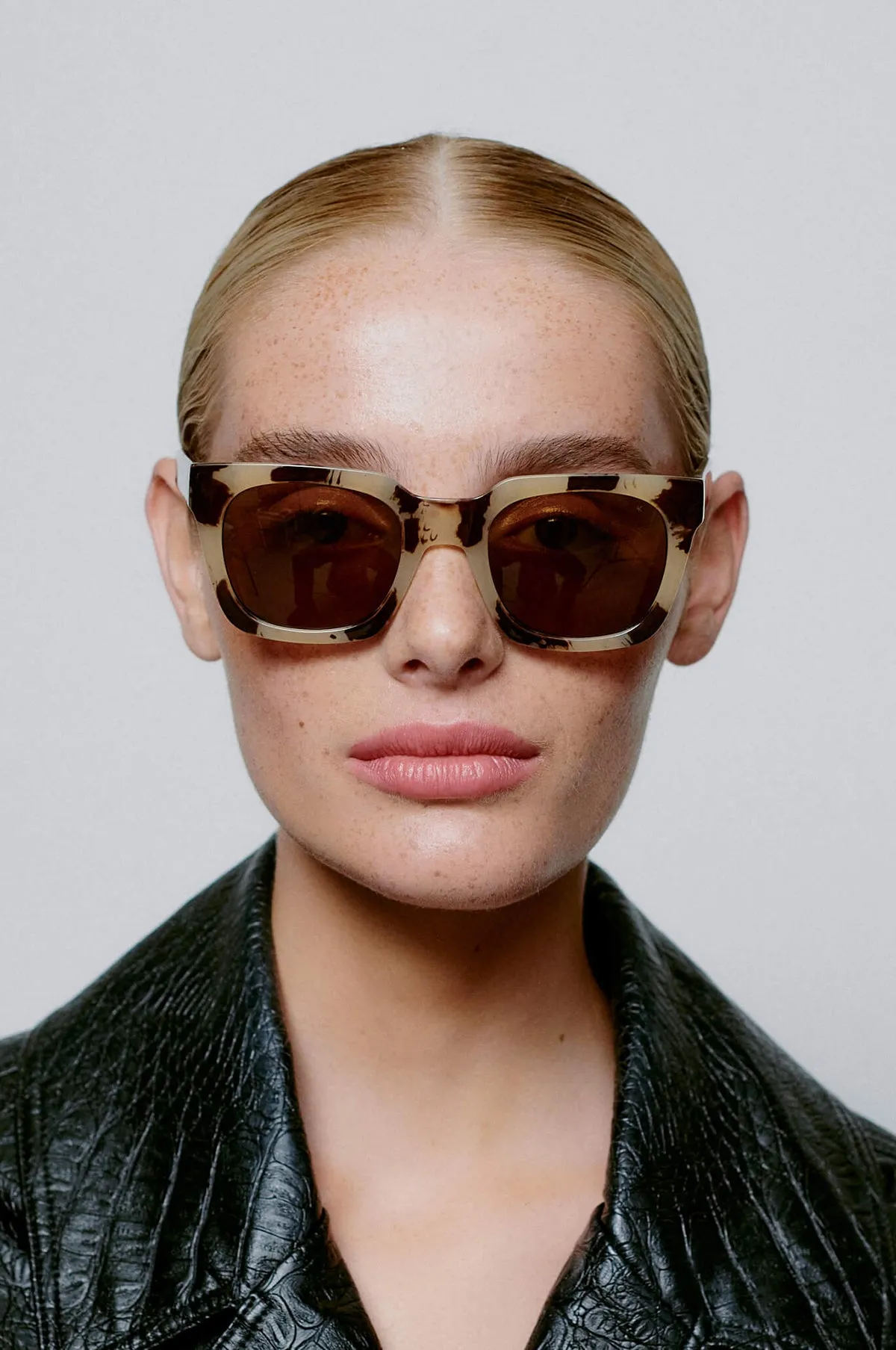 Nancy Sunglasses Hornet