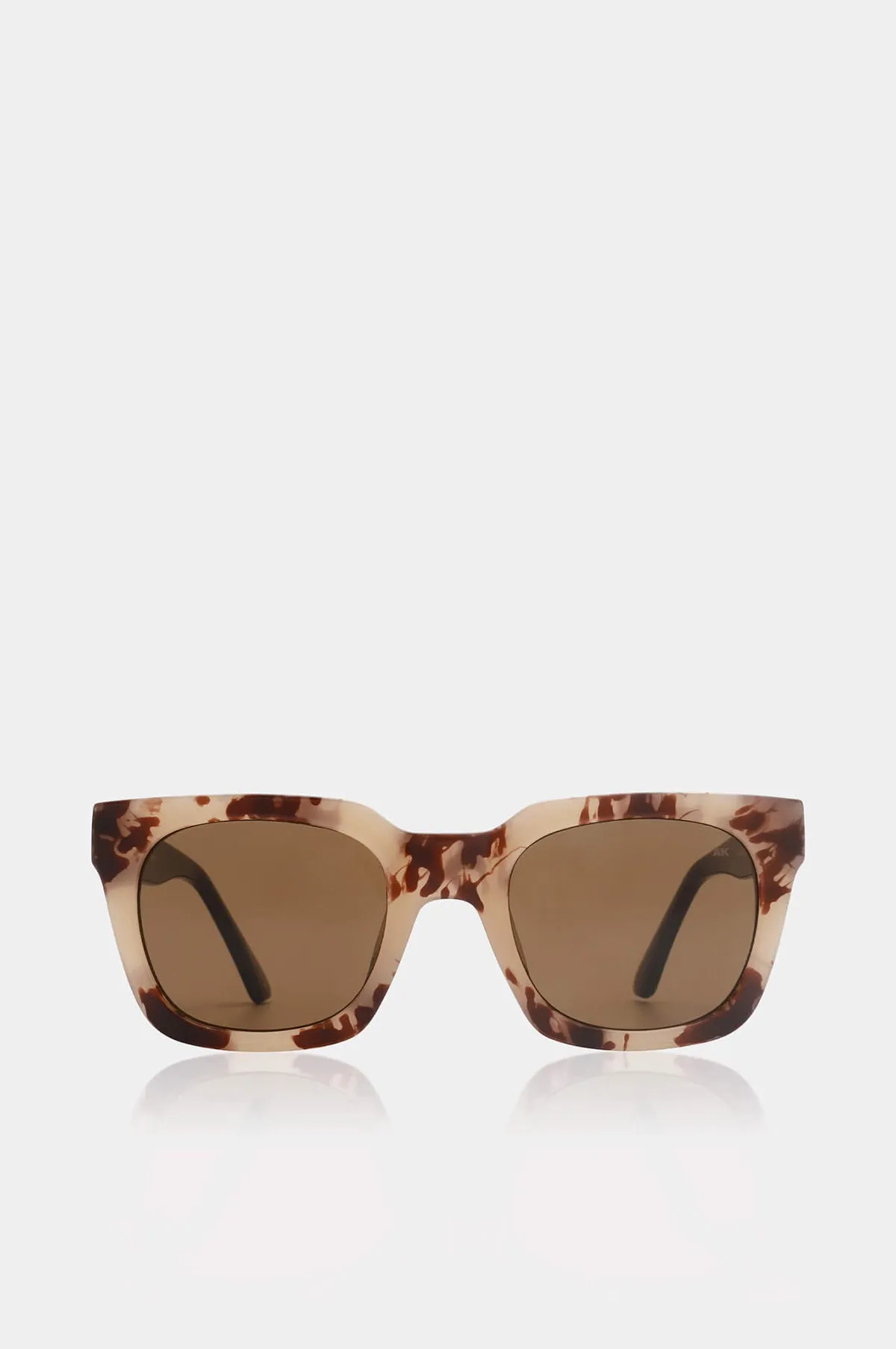 Nancy Sunglasses Hornet