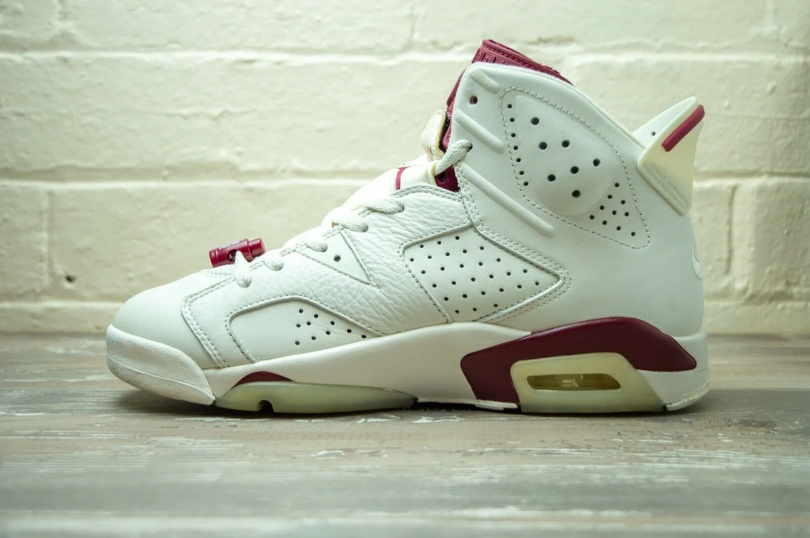 Nike Air Jordan 6 Maroon 384664 116