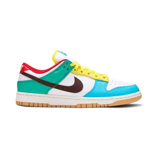 Nike dunk low se (free.99 - white/ white/ light chocolate/ roma g