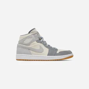 NIKE  JORDAN 1 MID COCONUT MILK