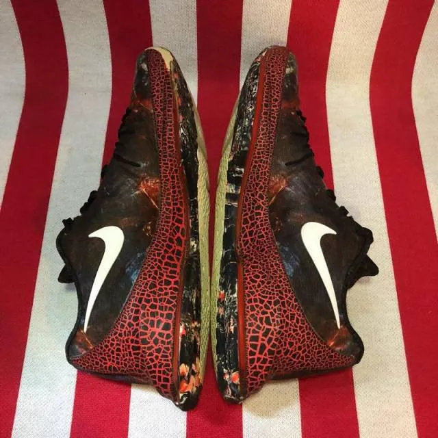 Nike KD 8 Christmas size 9.5