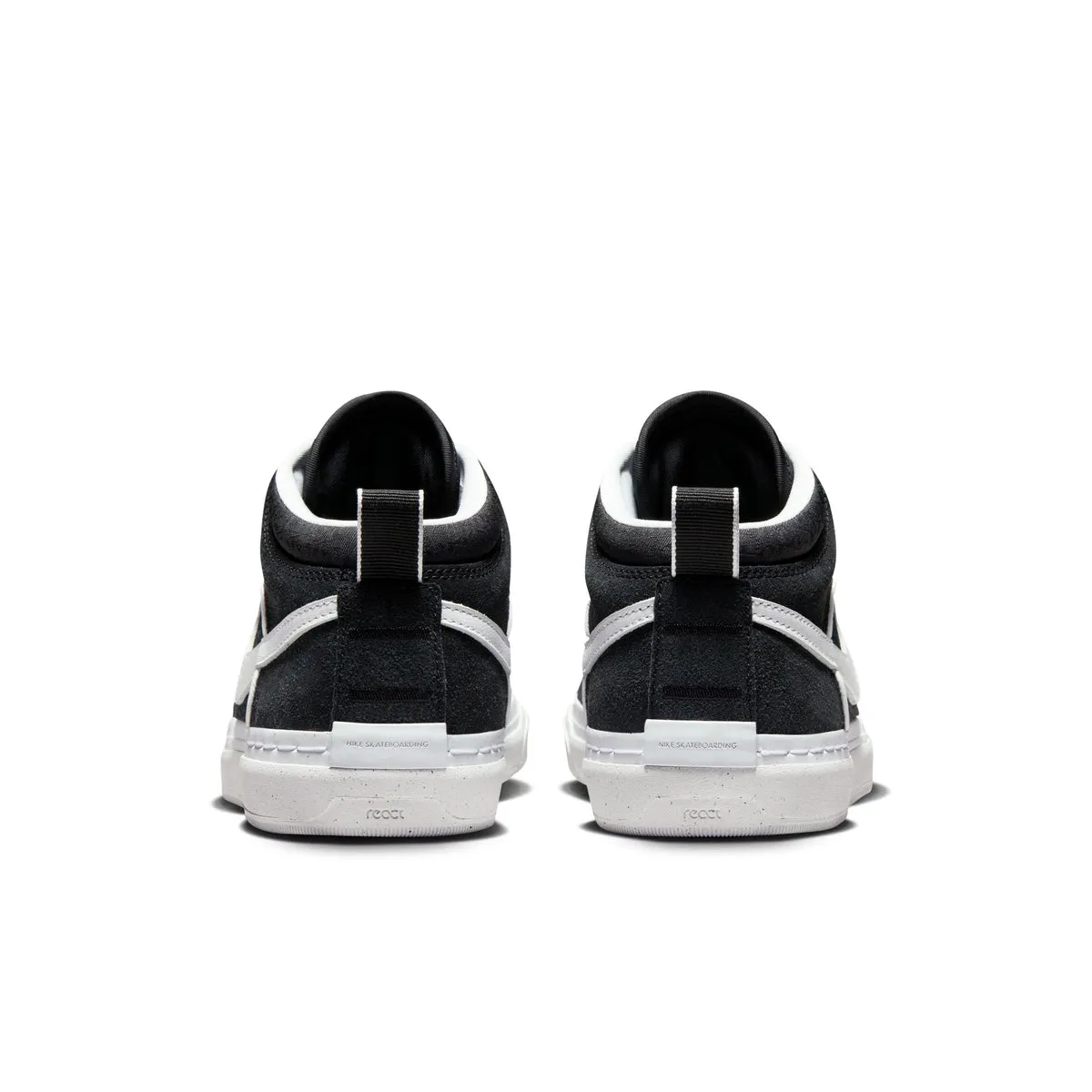 NIKE SB - REACT LEO BLACK/WHITE