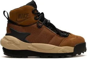 Nike x sacai Magmascape Light British Tan sneakers Brown