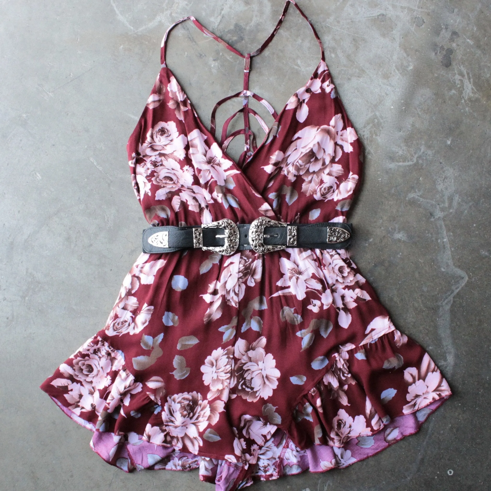 Reverse - Girl Crush Romper in Burgundy Floral