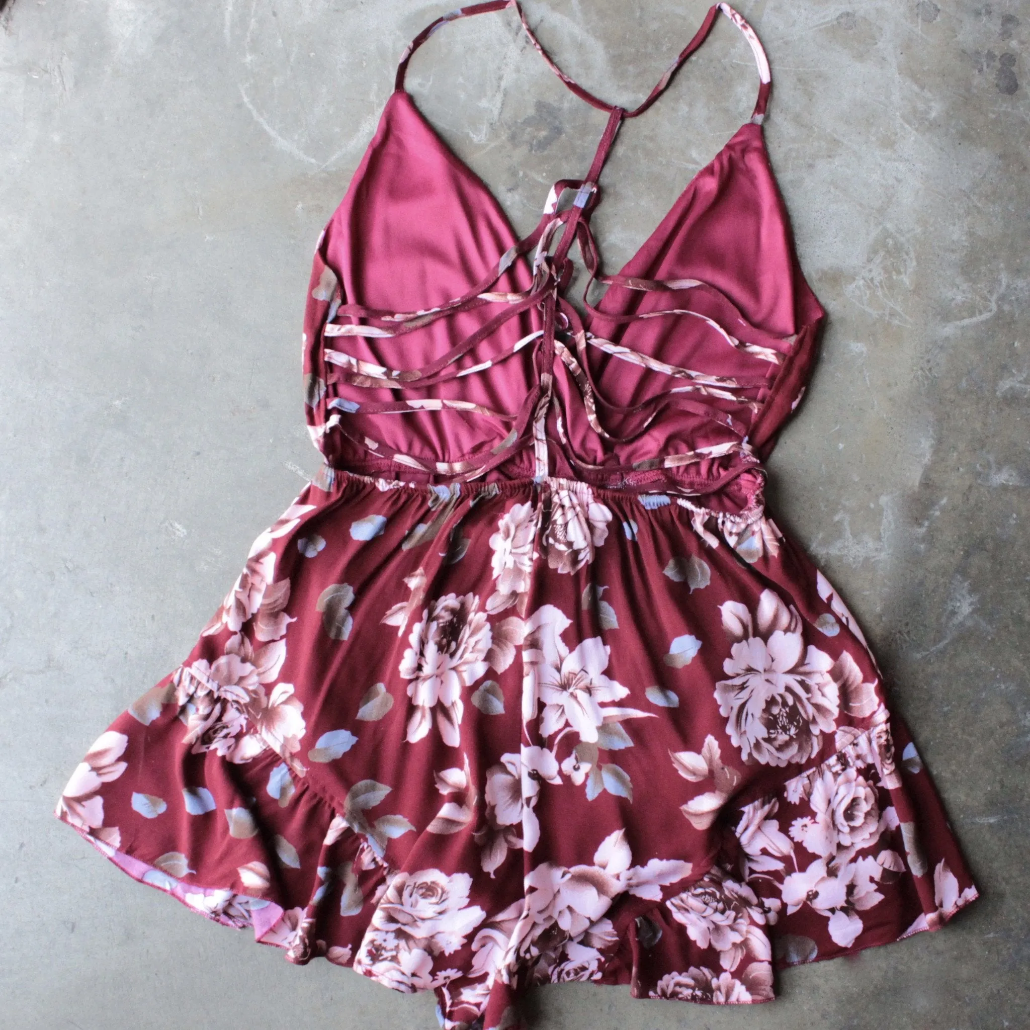 Reverse - Girl Crush Romper in Burgundy Floral