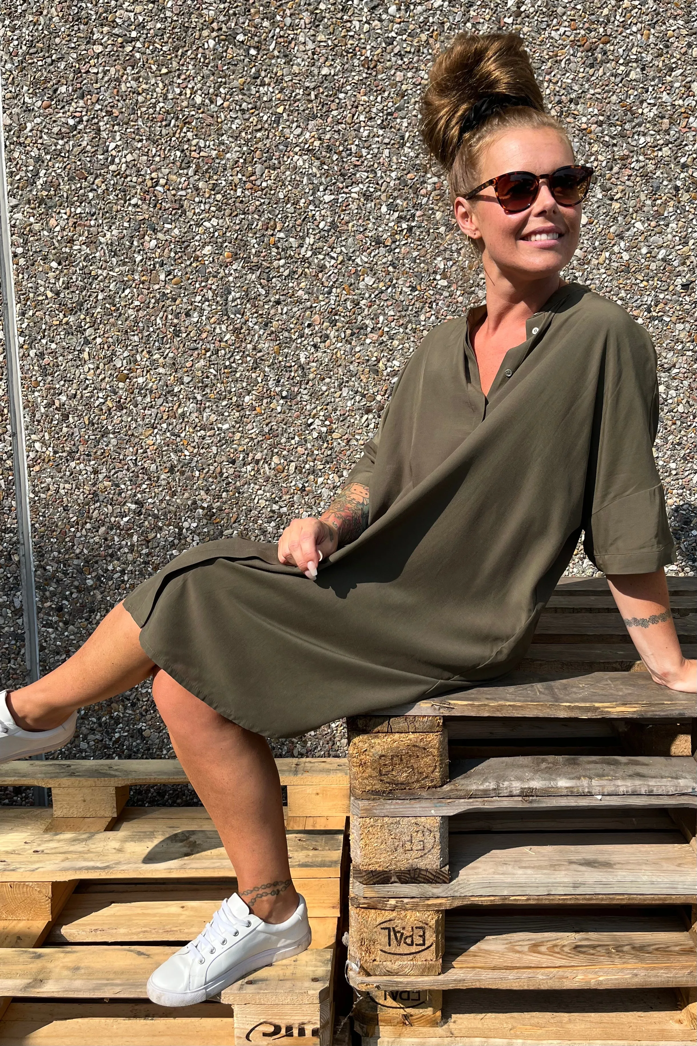 Sunrise Tunic |Army |Oversize skjorte kjole fra Co'couture