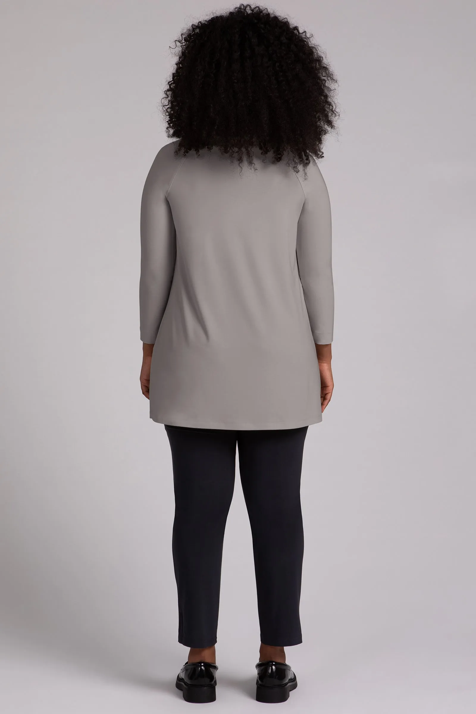 Svelte Funnel Neck Tunic | Taupe