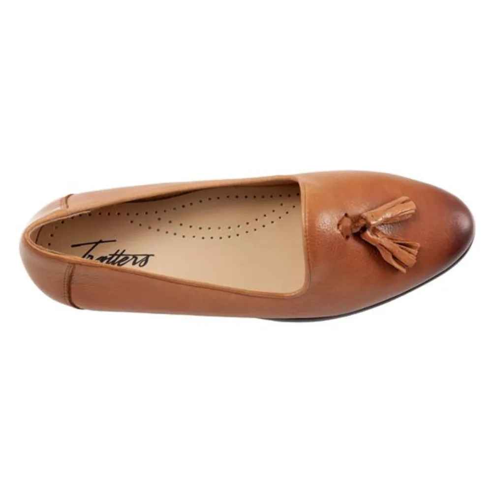 Trotters Liz Tassel Luggage Leather Loafer (Women's)