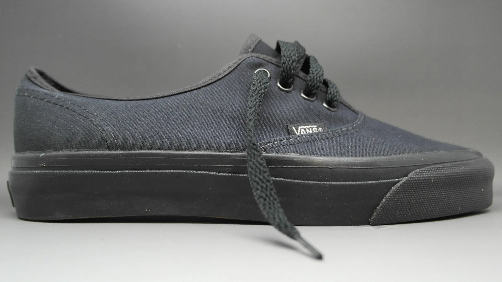 vans style #44 ~ US4, US6, US7.5, US8