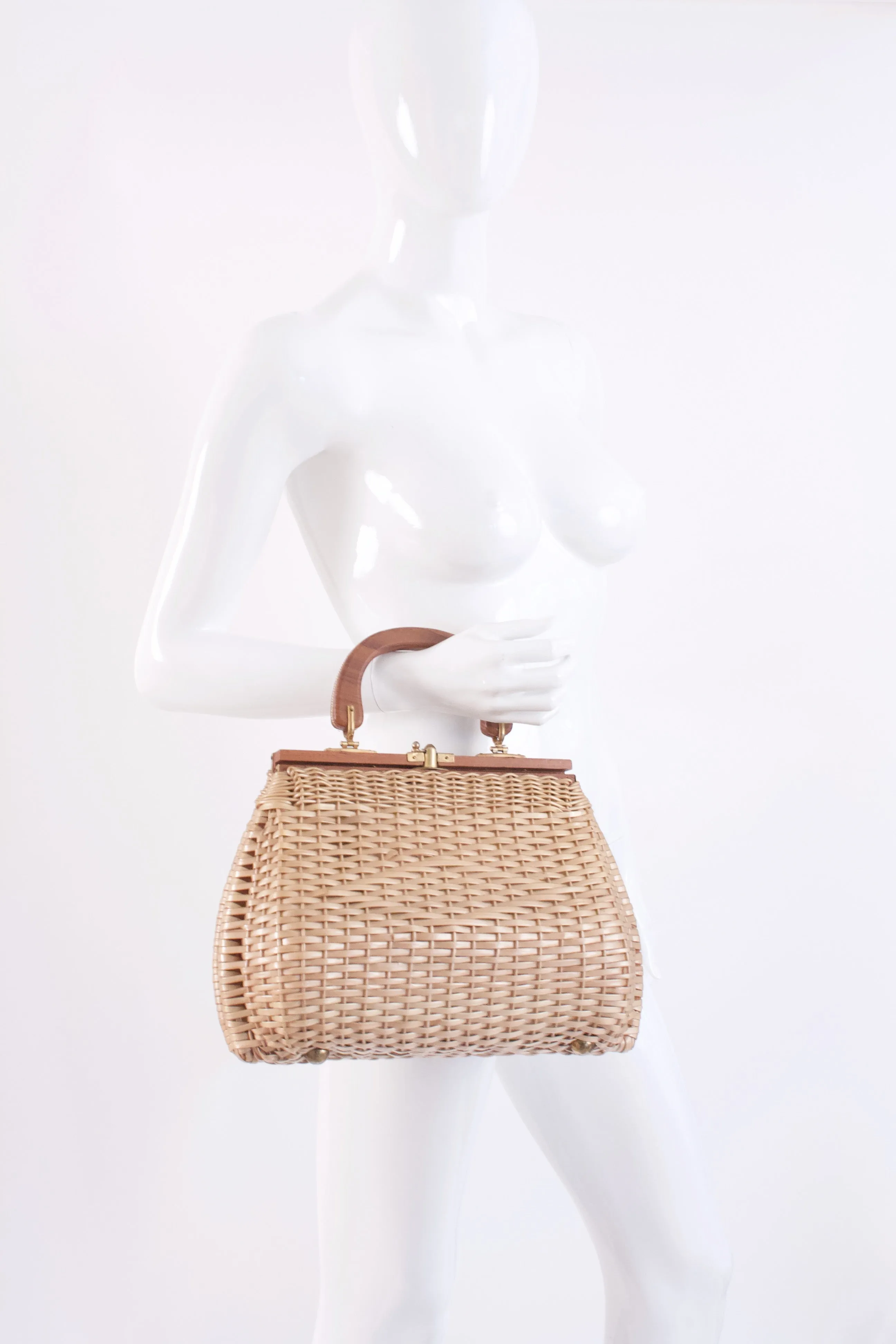 Vintage 60's Basket Bag