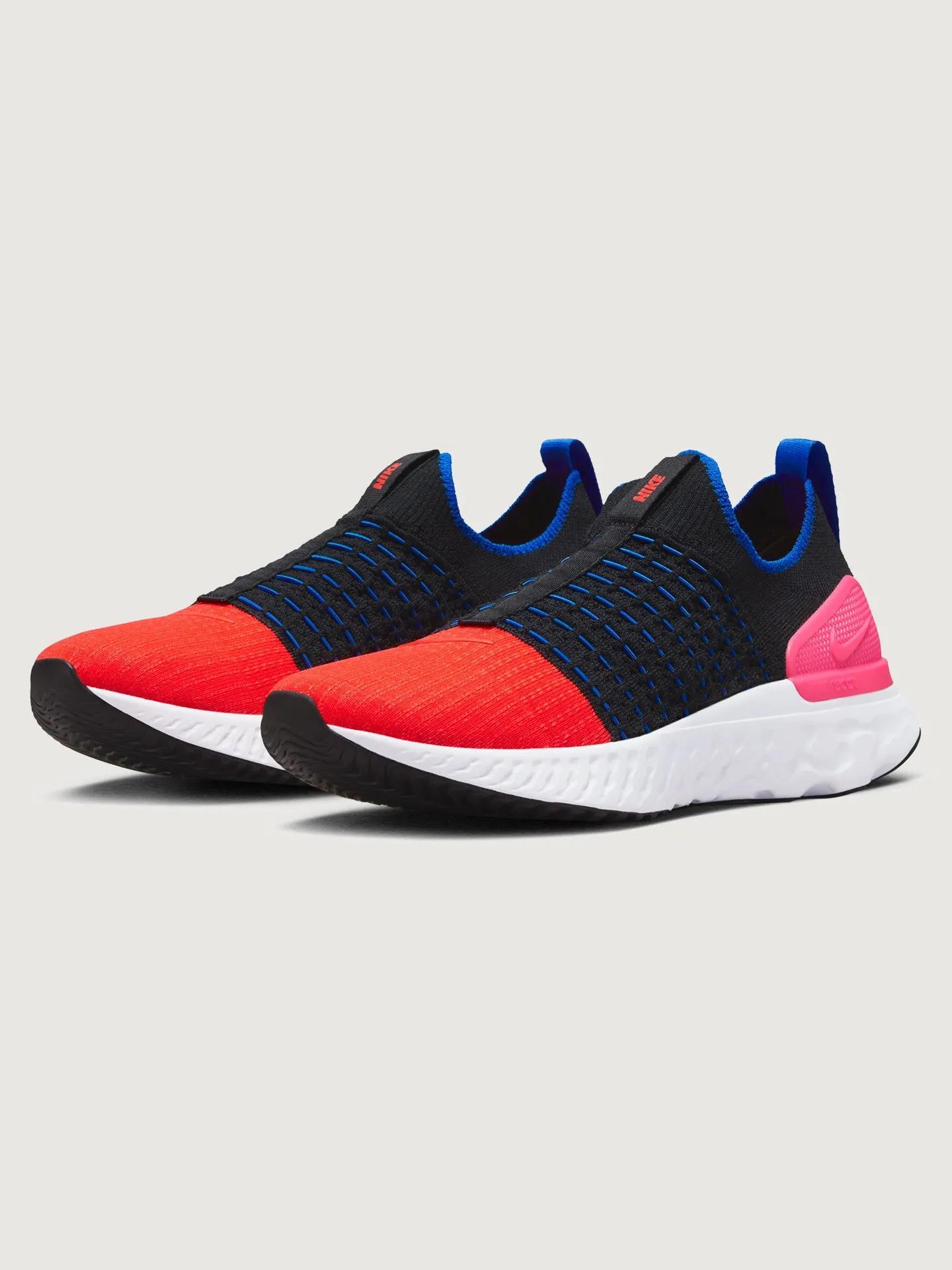 W NIKE REACT PHANTOM RUN FK 2 - Black/Bright Crimson-Hyper Pink