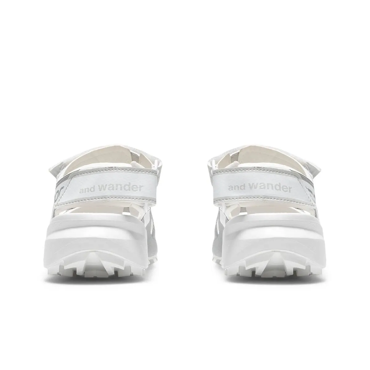 x and wander SPEED CROSS SANDALS White